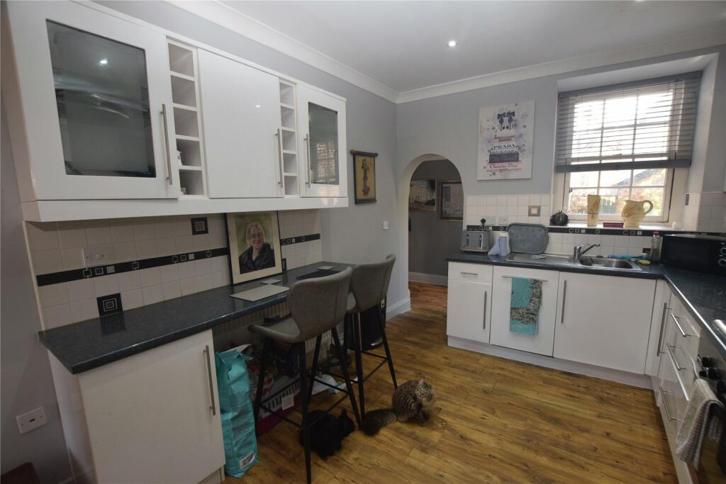Kitchen 2