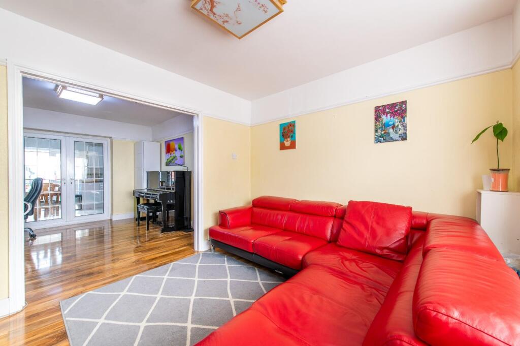 Living / Dining Room