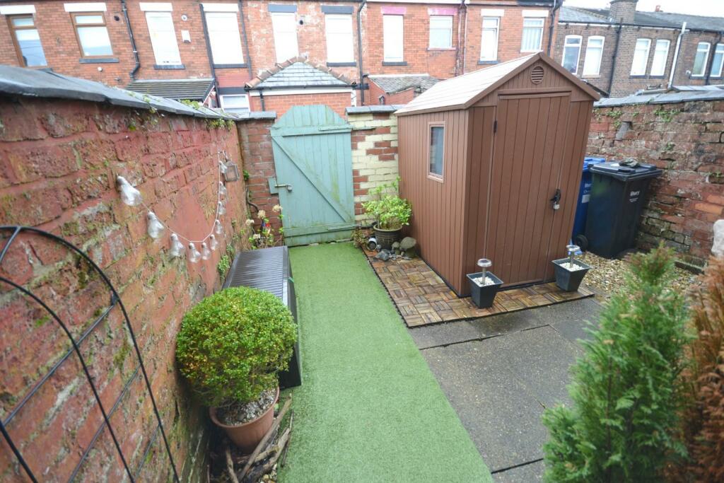 Outside - Patio Garden