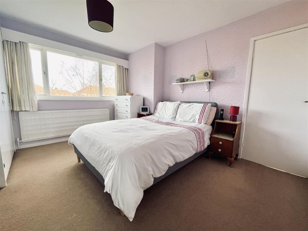 Bedroom 1 Aspect 2
