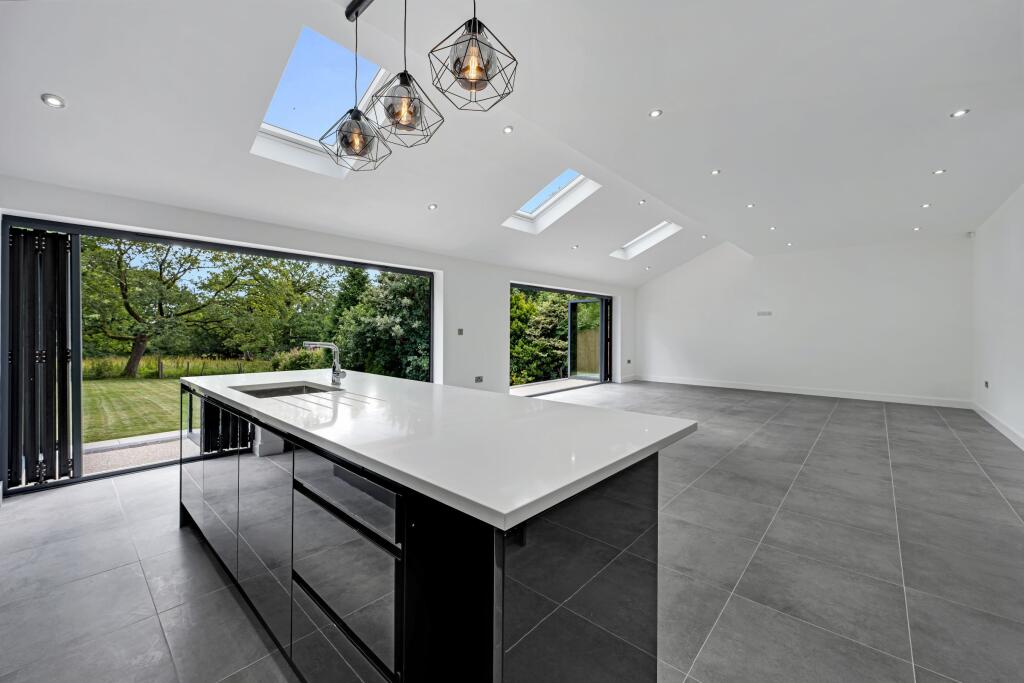 Open Plan Kitchen / Dining/ Living Room