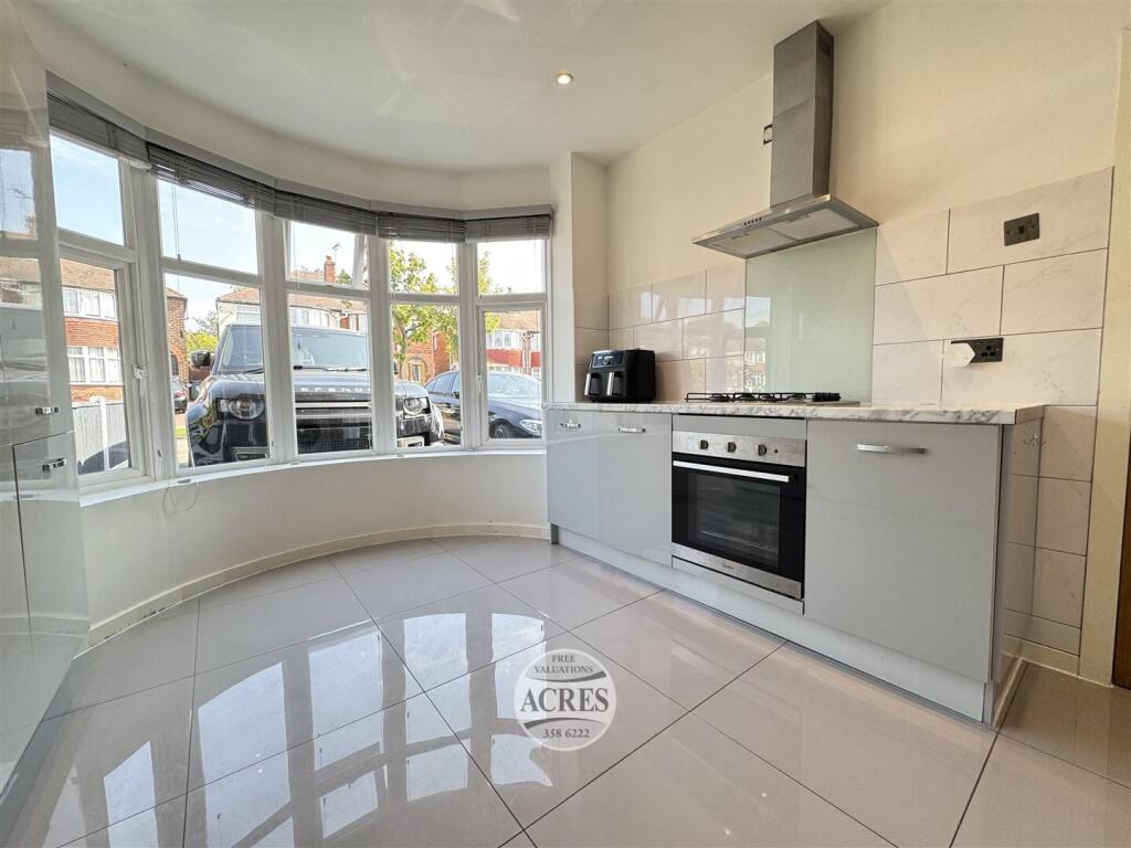 IMG_4401 (Large).jpg