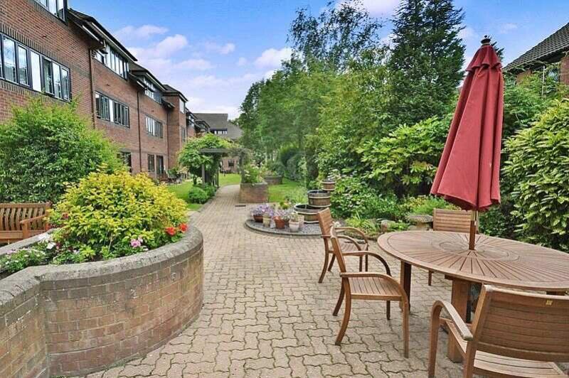 Healey Court Communal Gardens