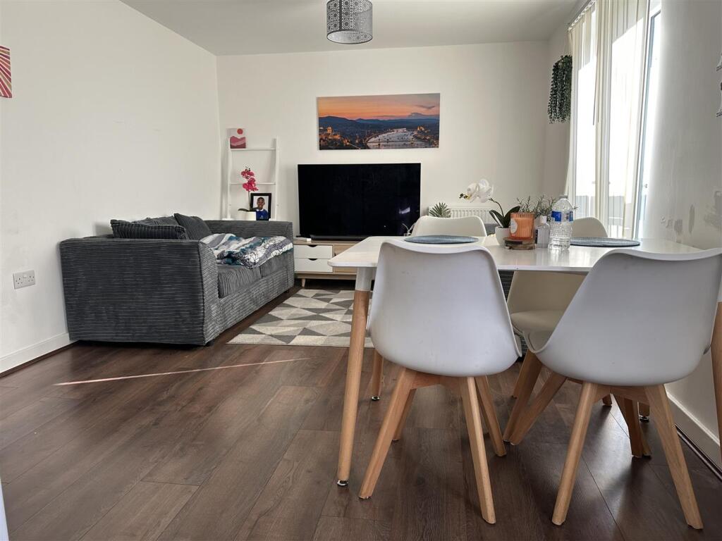 Open Plan Lounge Dining Room