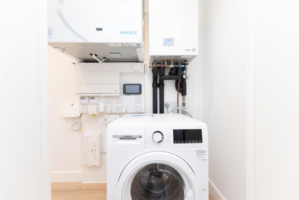 Utility Room .jpg