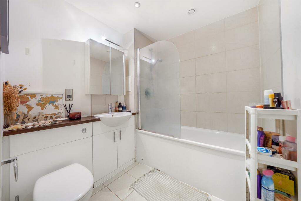 Flat 12, Pryce House - AmInL9UweB4jl5fCenrE.jpg