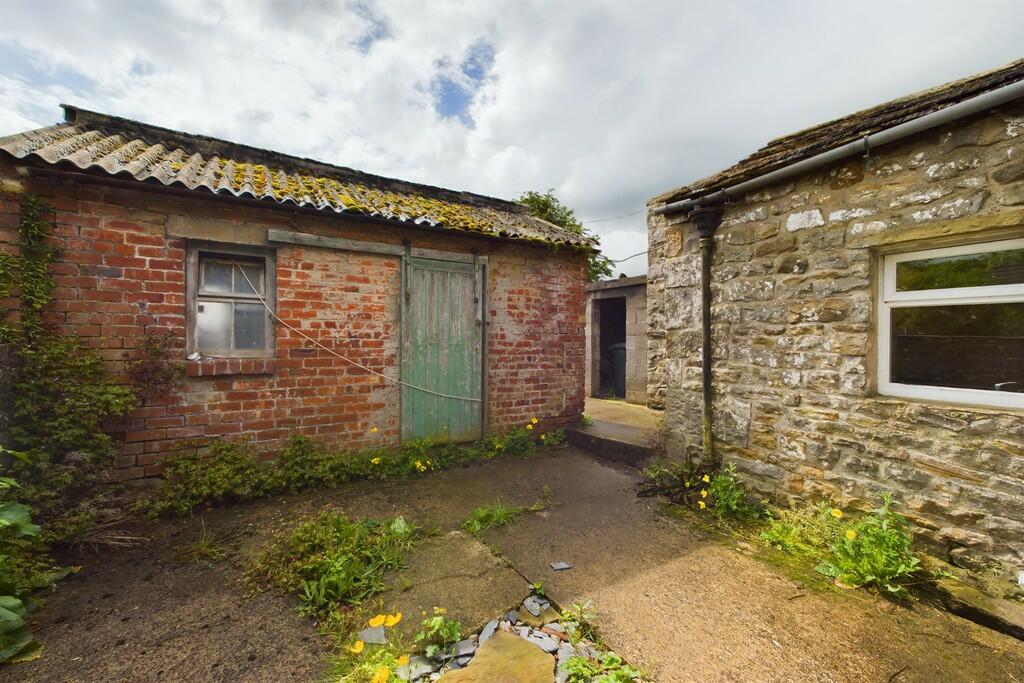 Outbuilding 