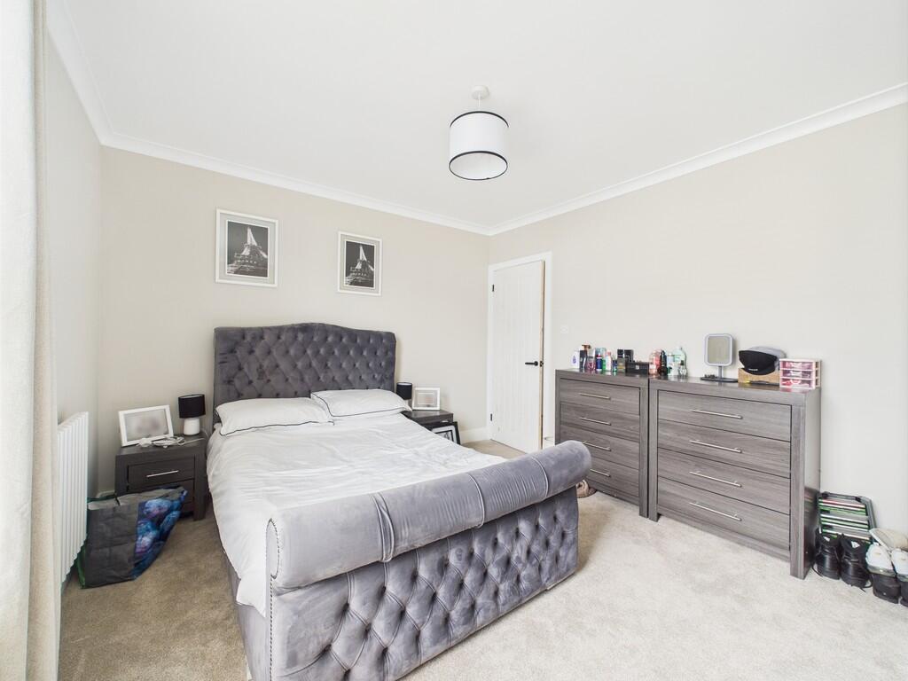 CAM02089G0-PR0513...