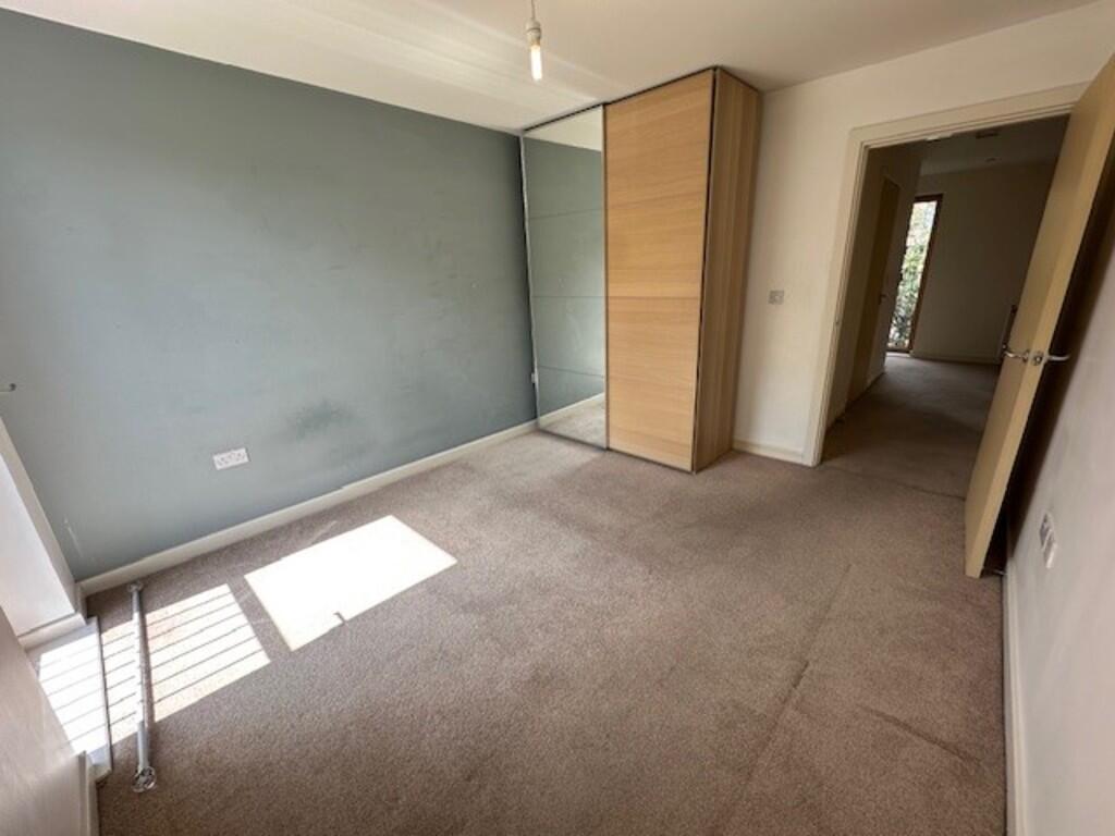 105 Albion Bedroo...