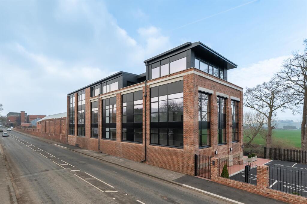Milthorpe Riverside Apartments