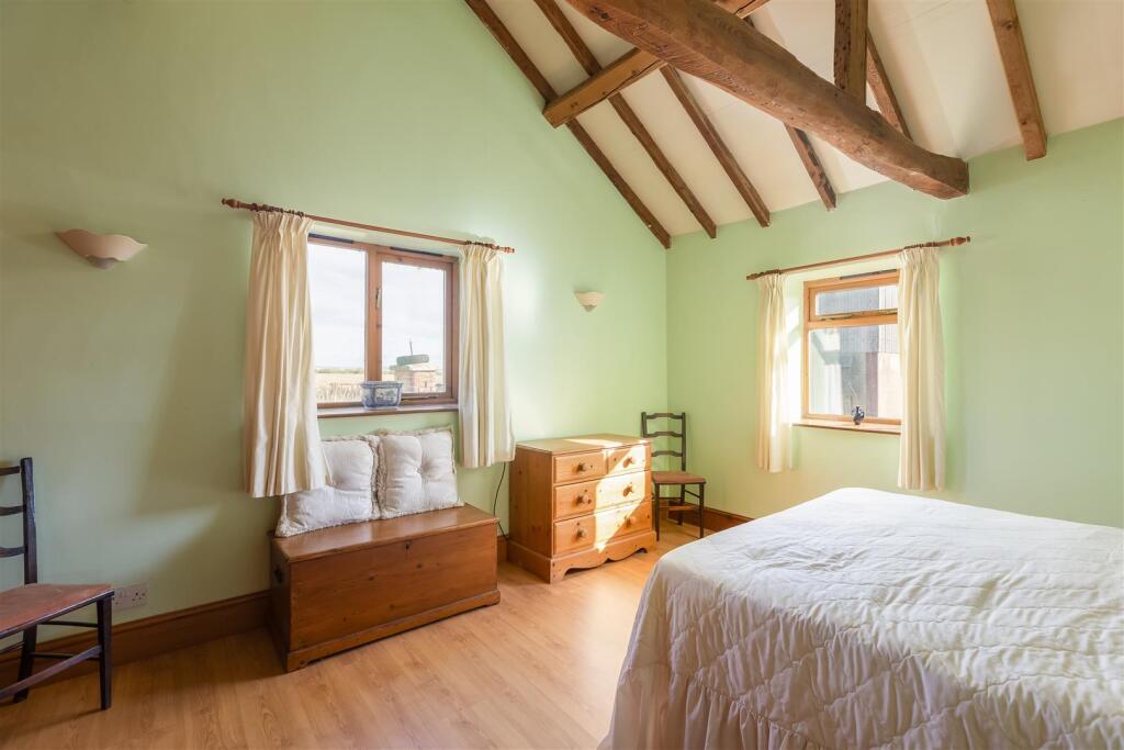 East Farm Annexe-1.jpg