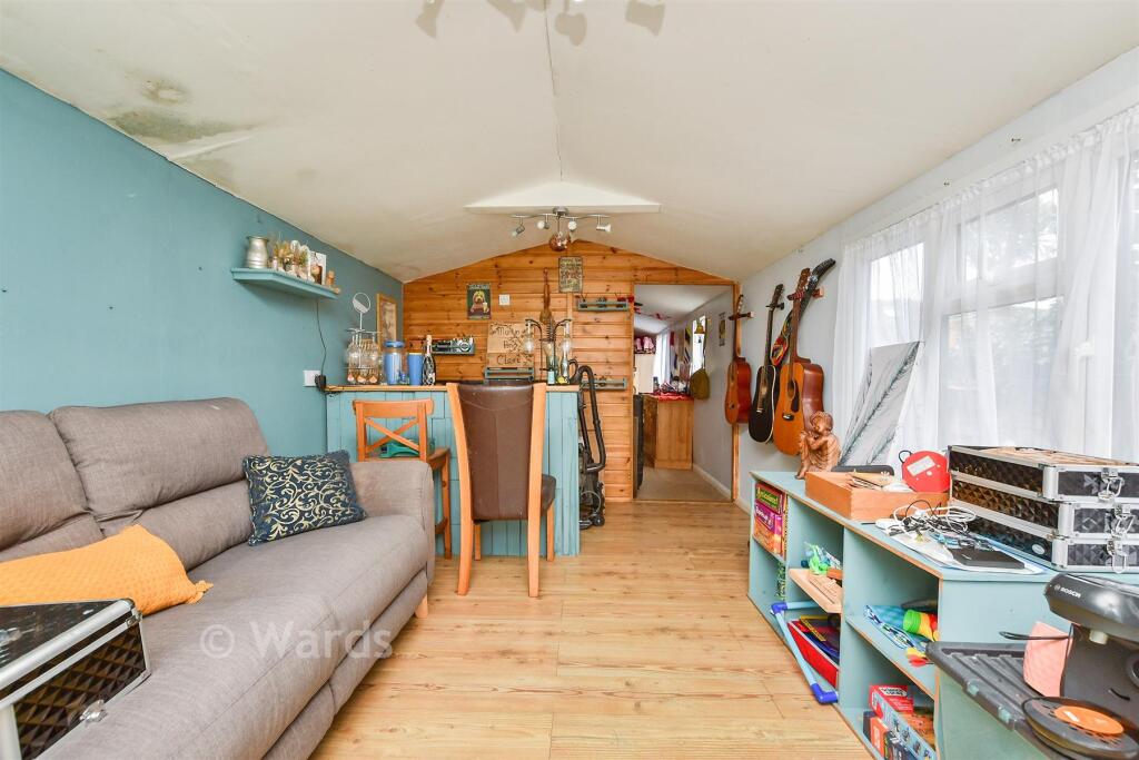 Workshop/Outbuildings