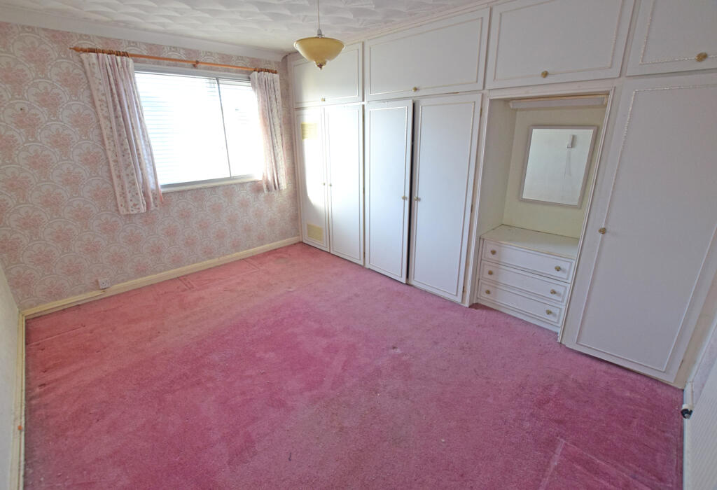 Front Bedroom No.1