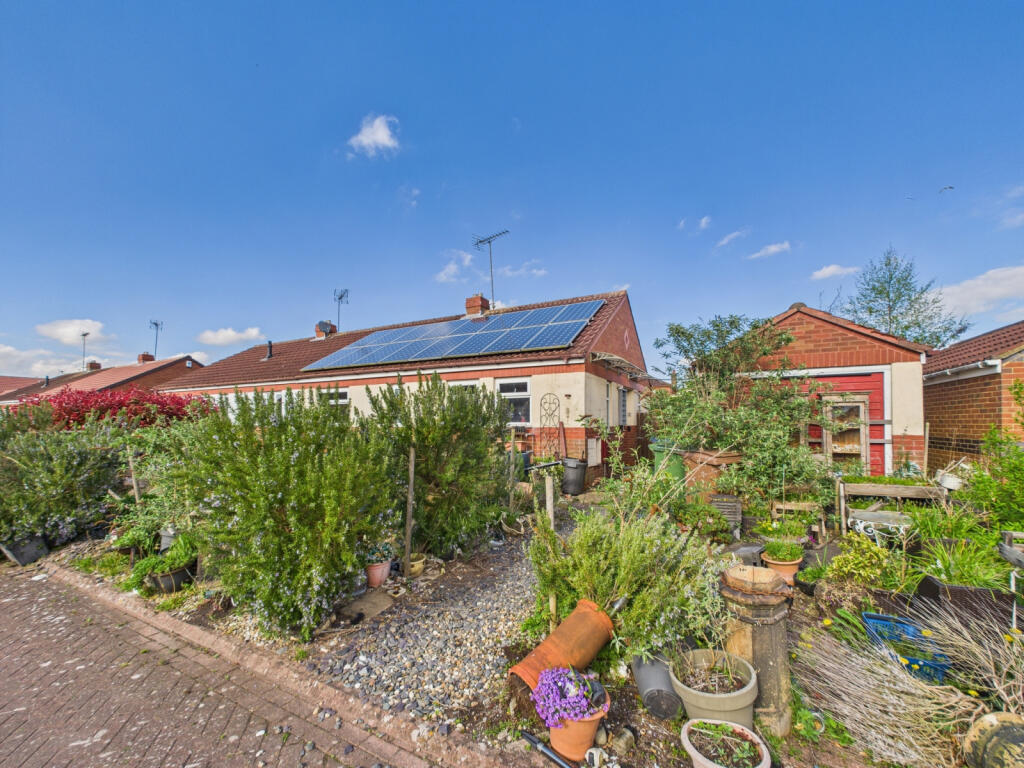2 Bedroom Semi Detached Bungalow - For Sale by Au