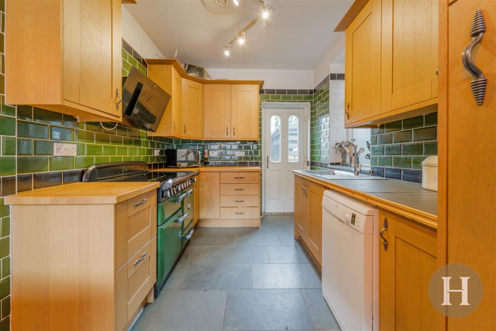 Hadleigh Estate Agents-15.jpg