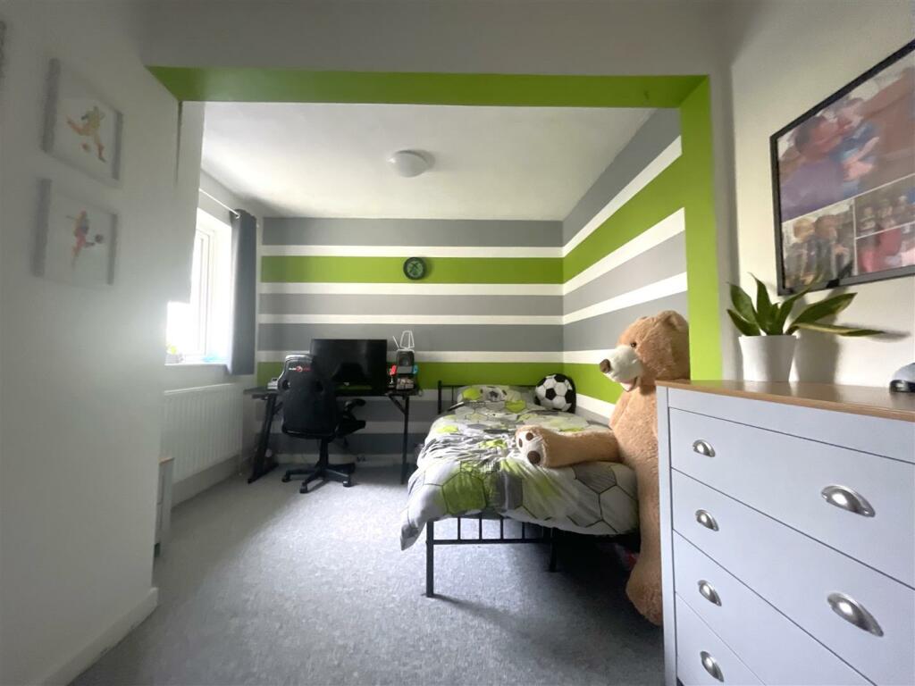 Bedroom 3.jpg