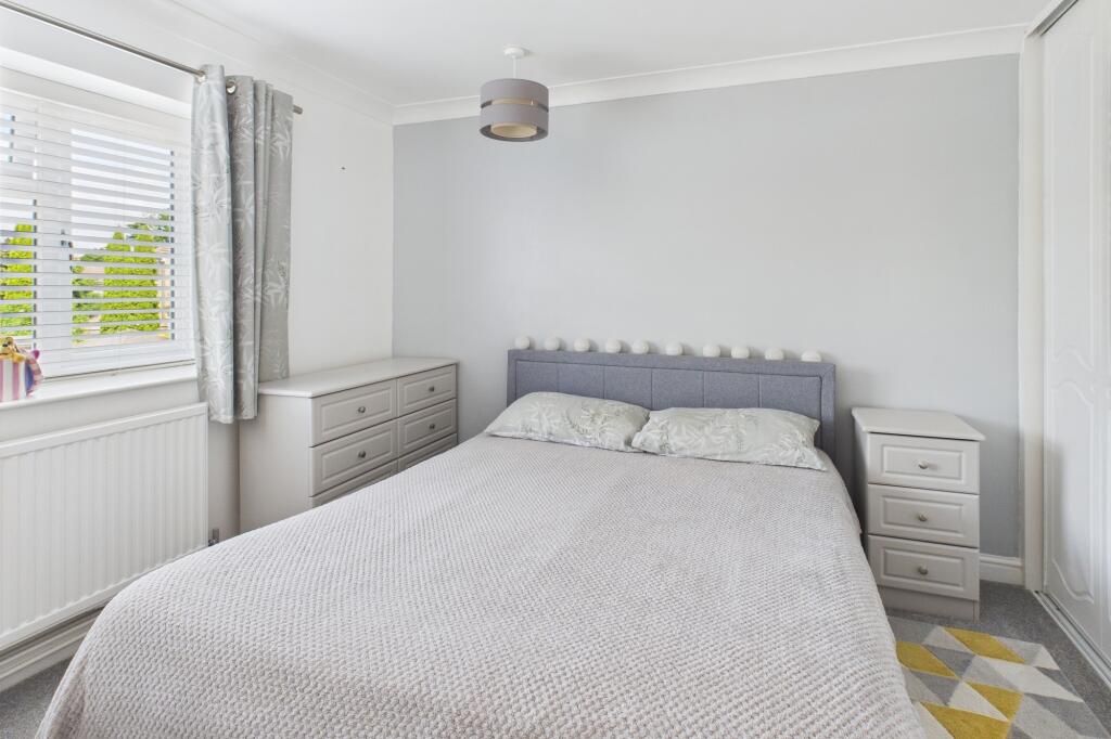 CAM02545G0-PR0425-STILL009