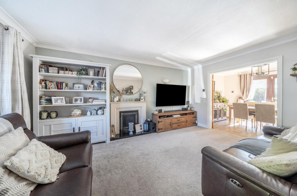 1357850-9-68d5811...