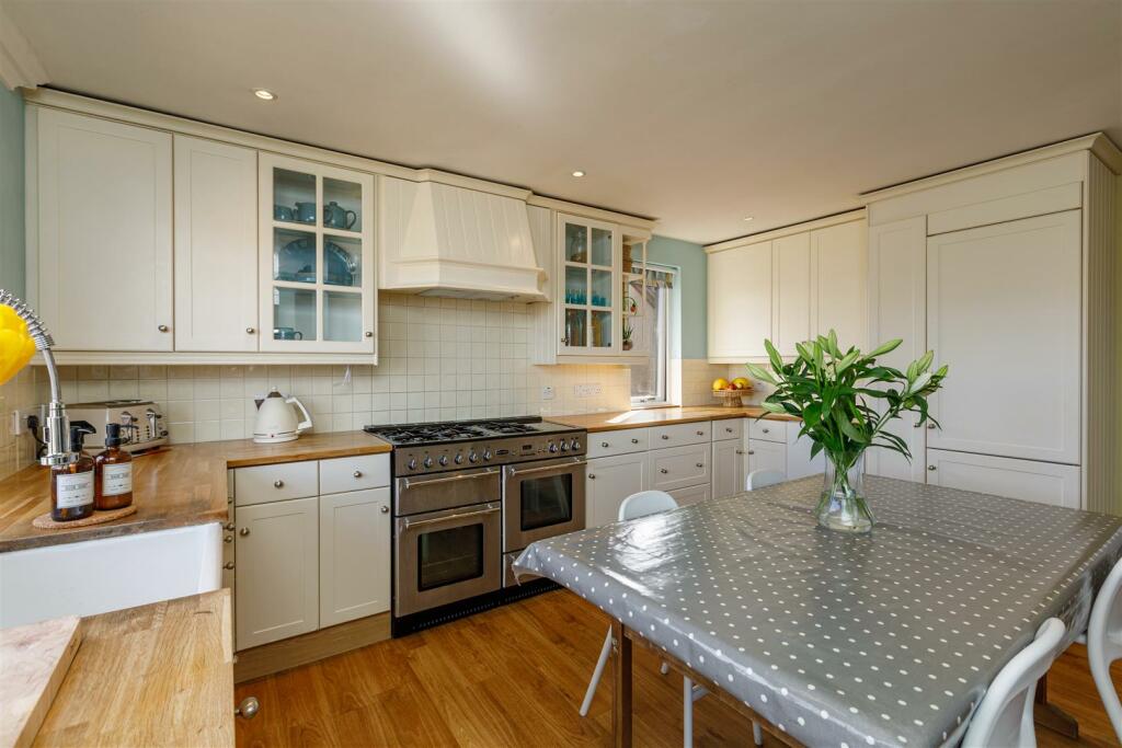 8 Dundas Terrace Melrose 61.JPG