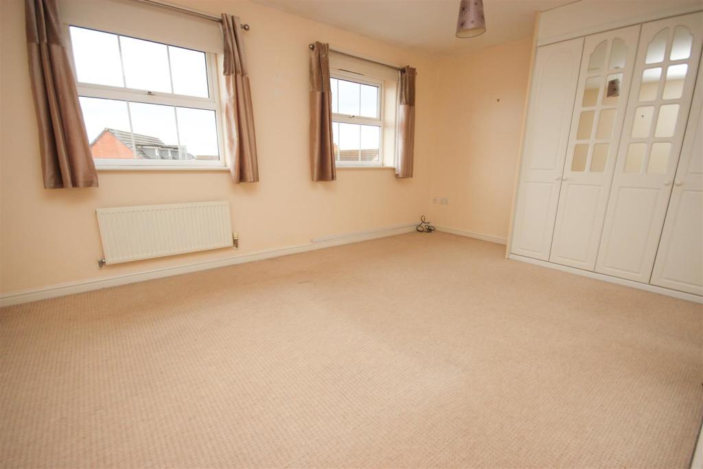 Master Bedroom.jpg