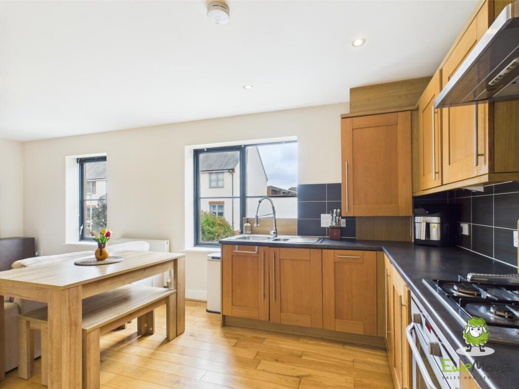 EweMove Estate Agents Basingstoke 