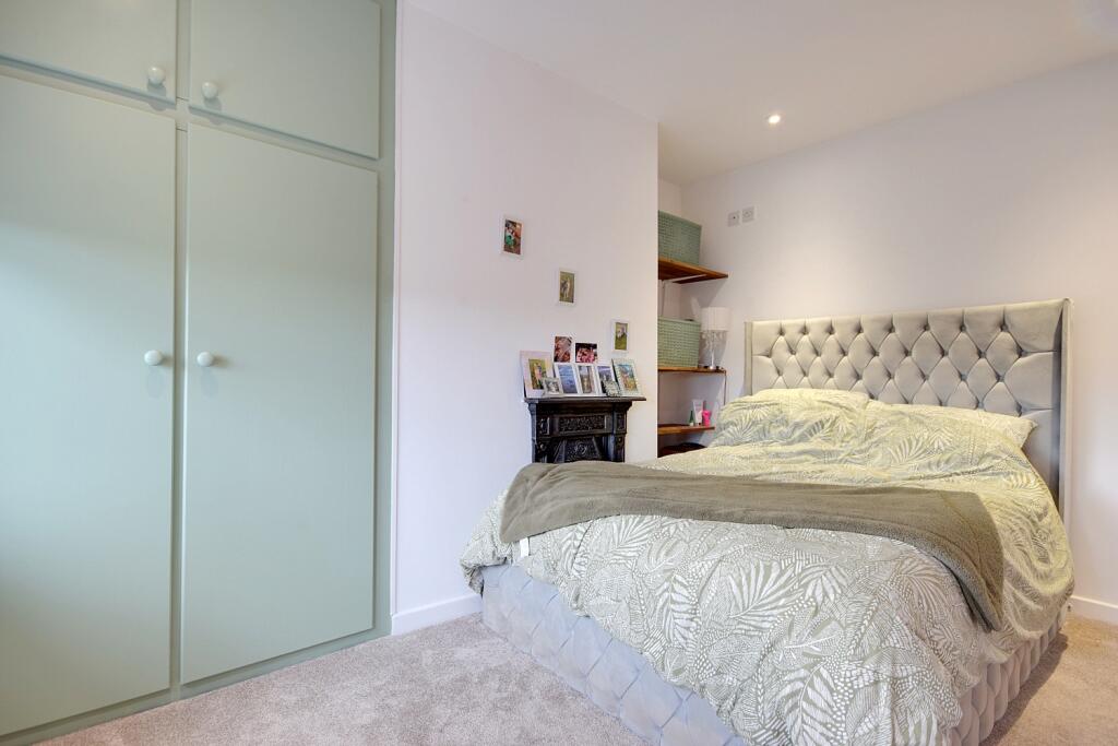 12 Mount Pleasant Ewemove Brighouse (2)