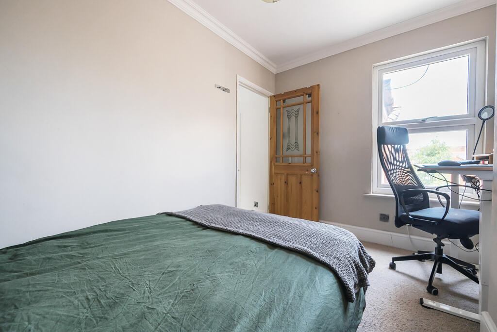 1319607-19-6867e4...