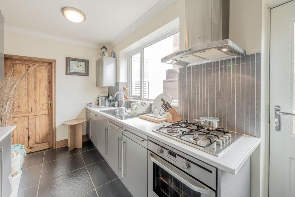 Kitchen Breakfast Room 3