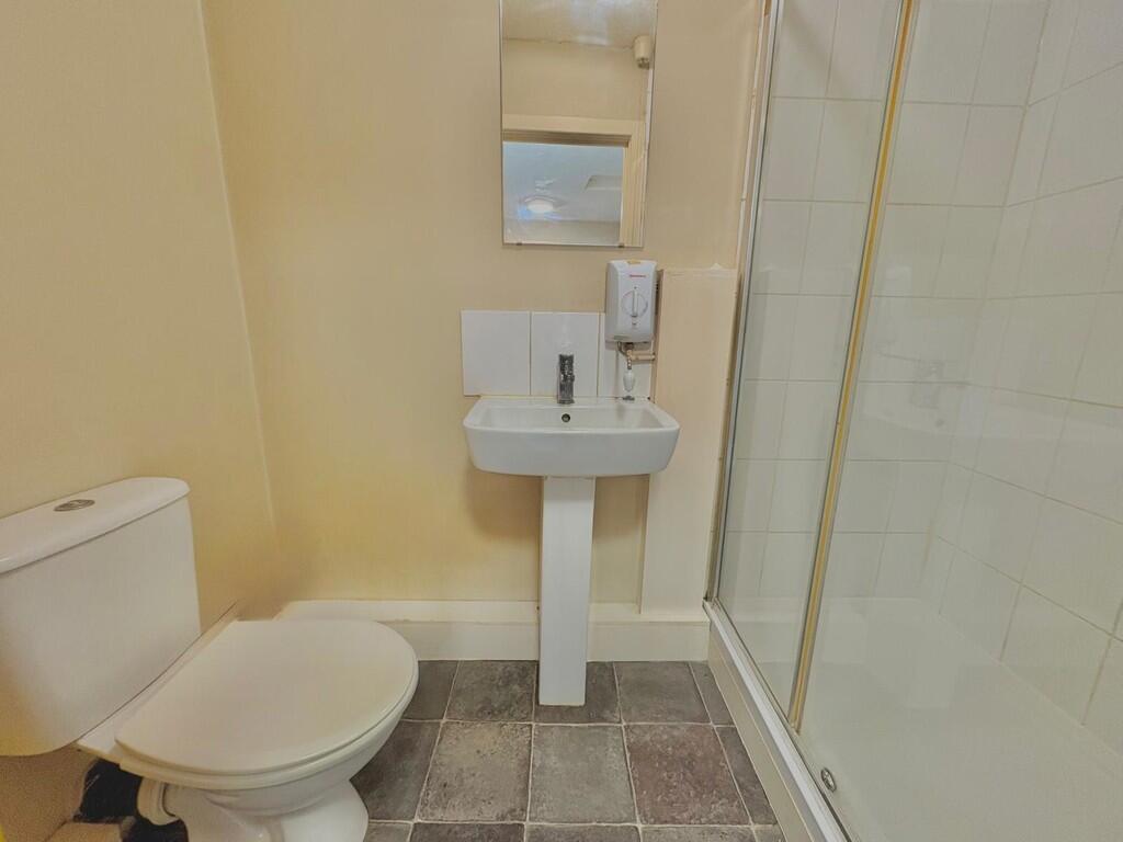 PHOTO-2025-10-10-...