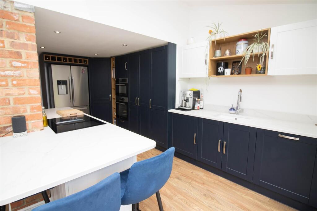 Kitchen/Family Room