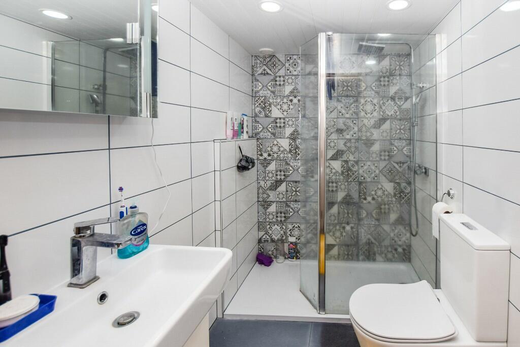 Barn shower room