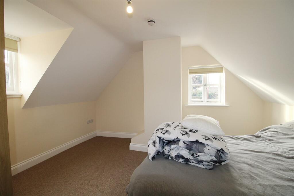 Flat Bedroom 2