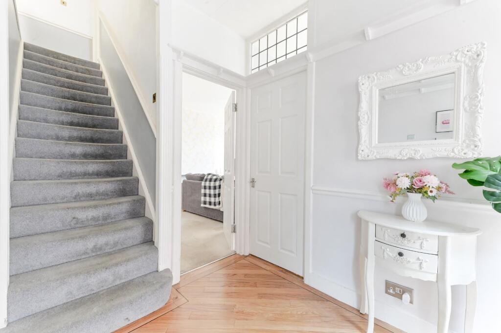 WAVERLEY ROAD (13).jpg