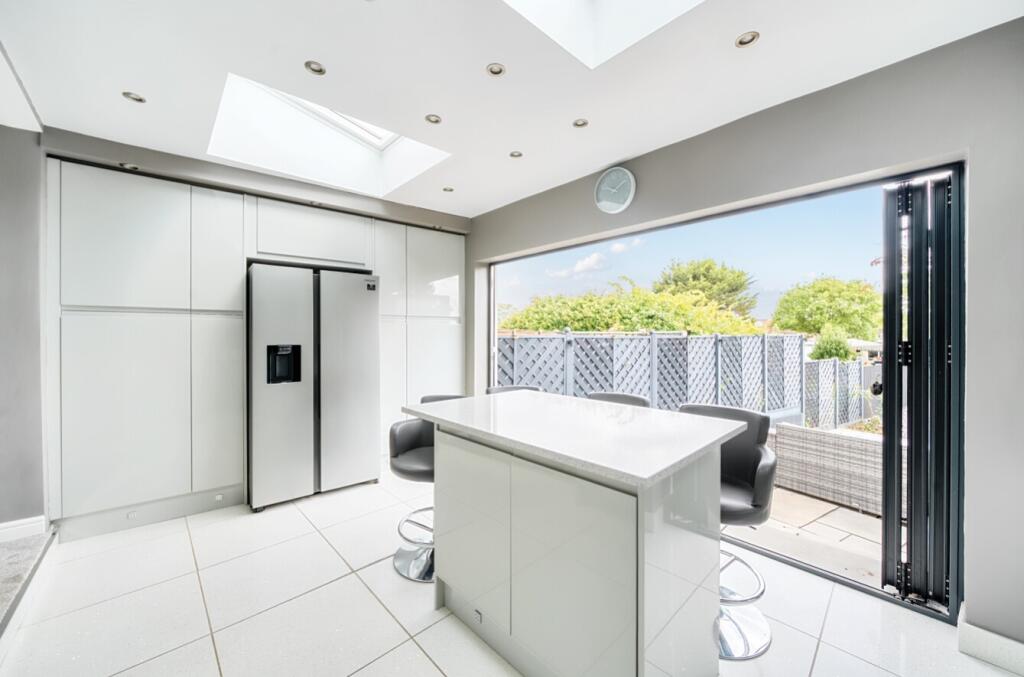 1332013-10-688f2822e9ead