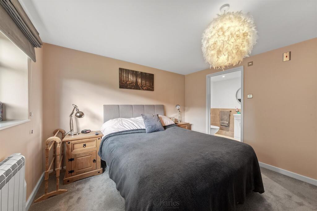 Curtis Stables 5.jpg