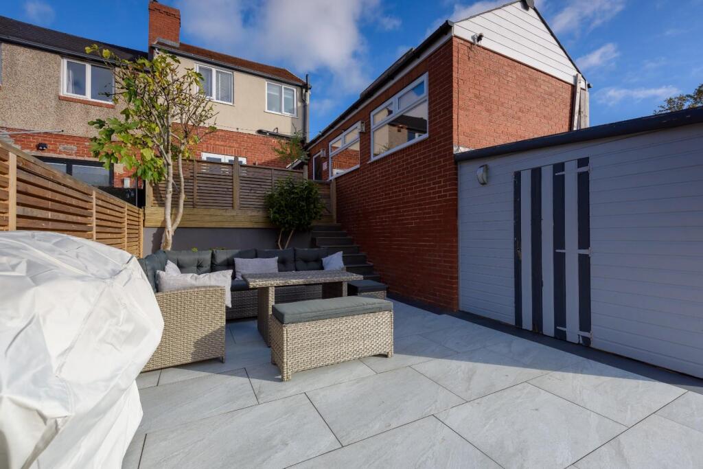 150LyminsterRoad(Exterior)-8.jpg