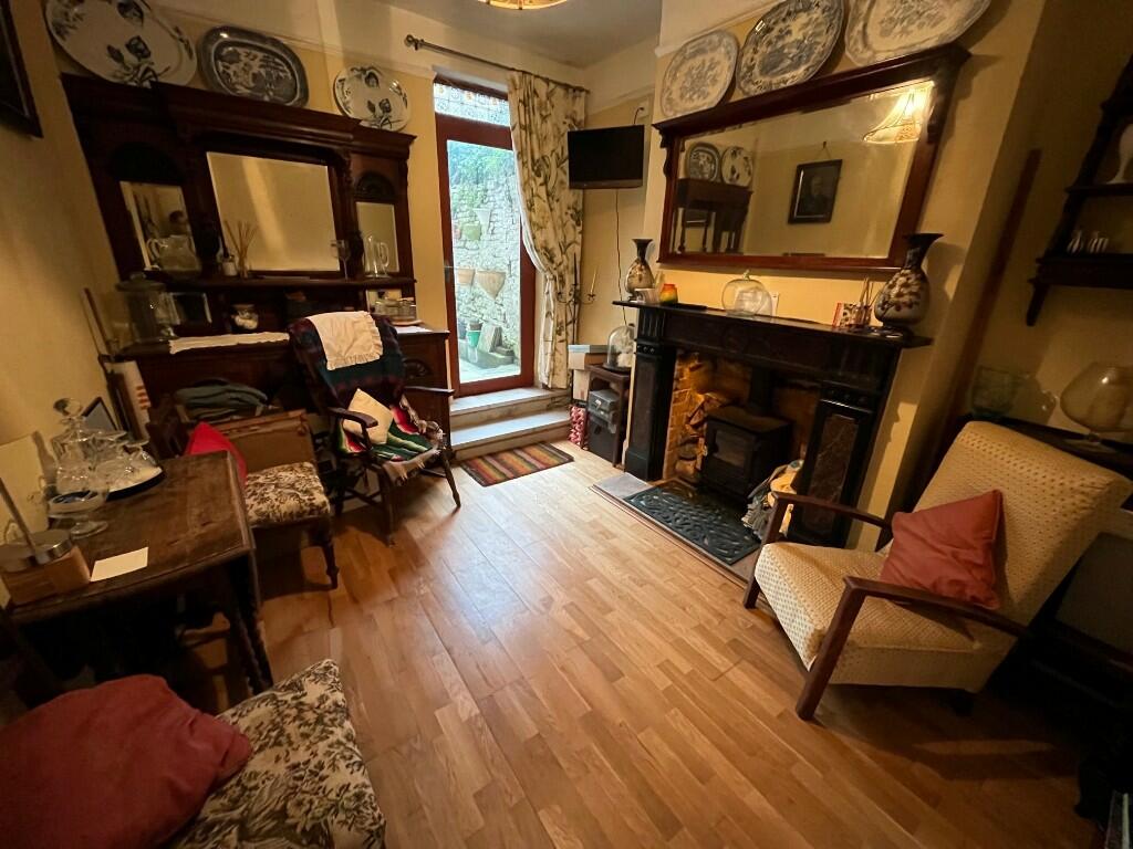 Reception room 1
