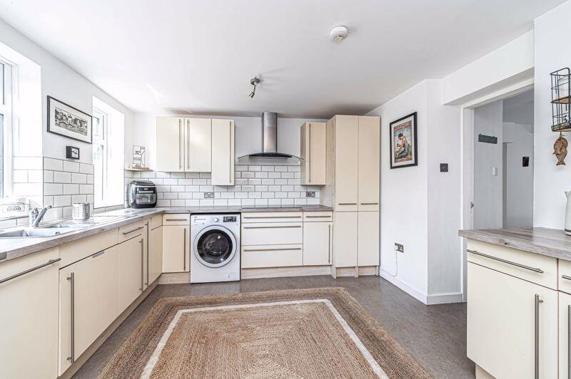 Kitchen (No 12)