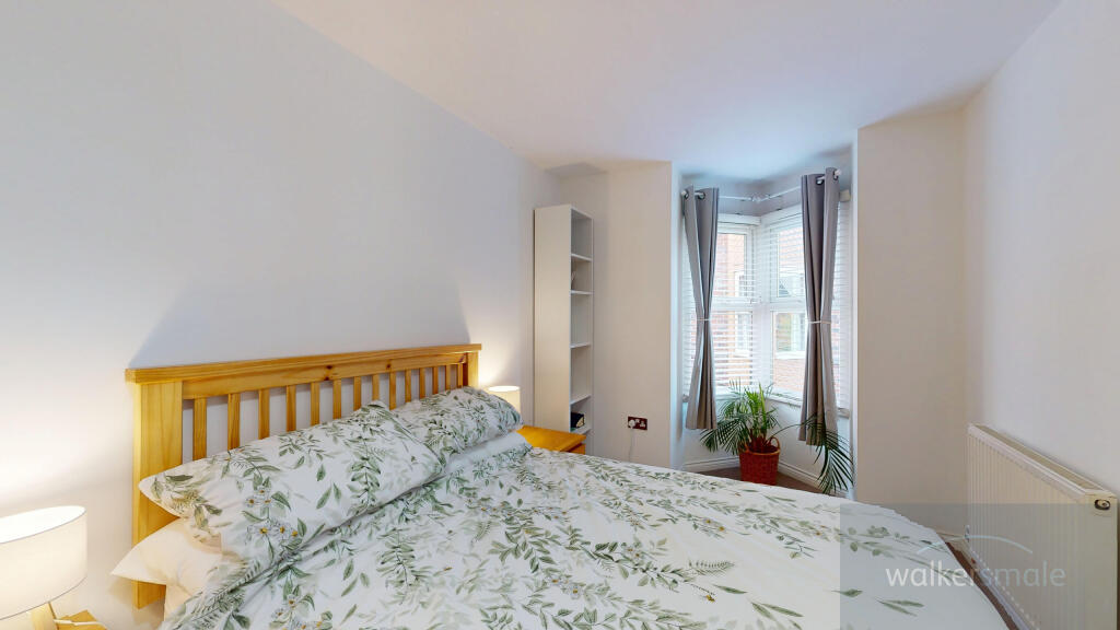 16-Carrisbrooke-11032025_171155