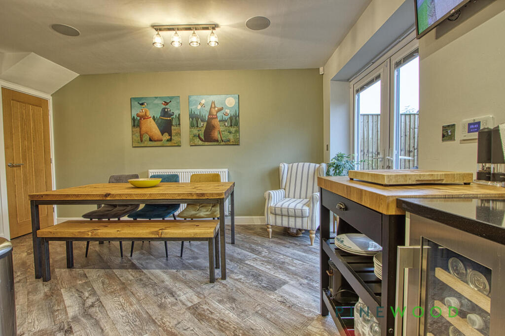 Kitchen / Diner
