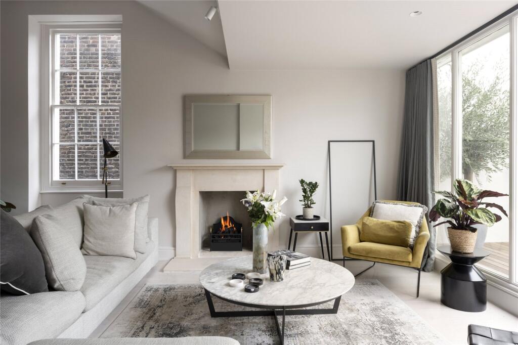 Holland Park, London, W11