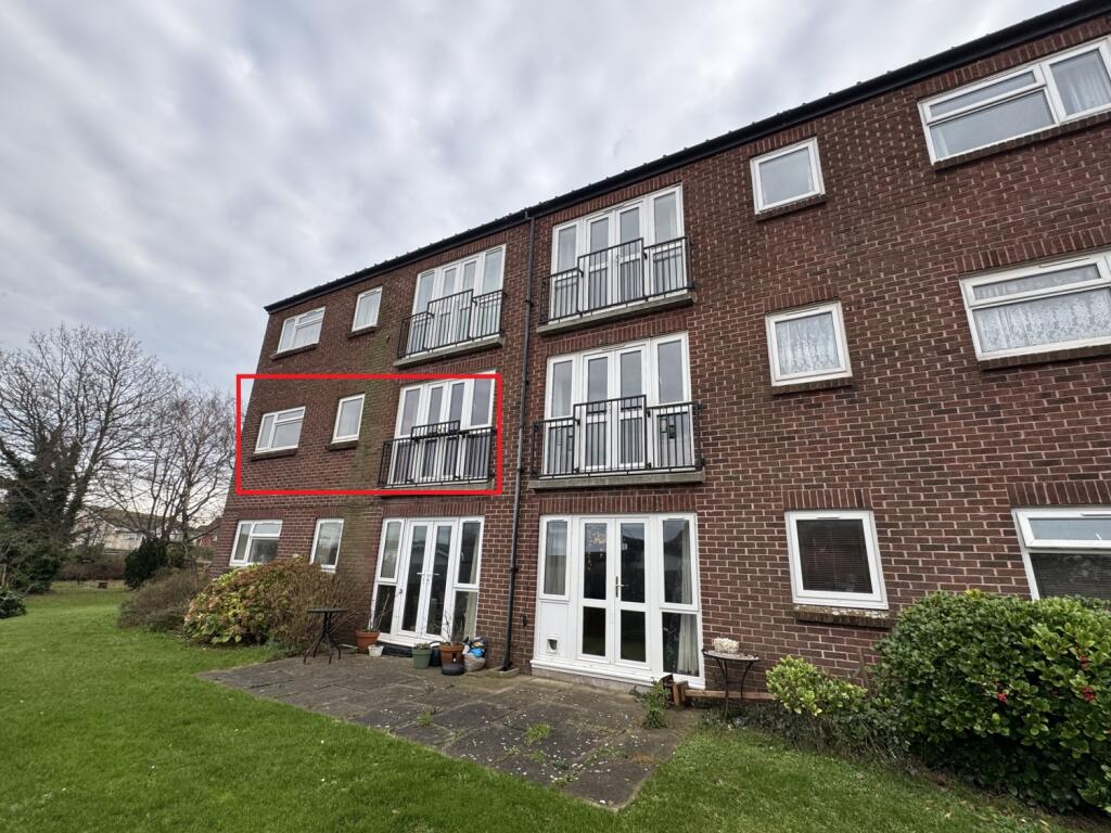 67 Dev Ct - main