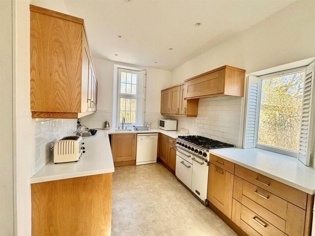Kitchen.jpg