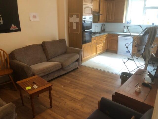 32 Dudley Road Lounge (2)