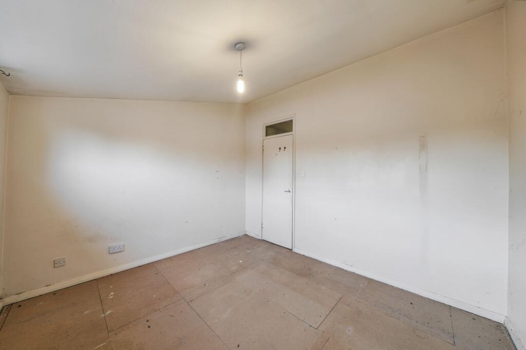 4 Bradbury Close, Southall, Middlesex, UB2 4JZ