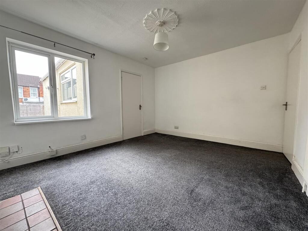 Photo 27-08-2025, 12 09 31.jpg