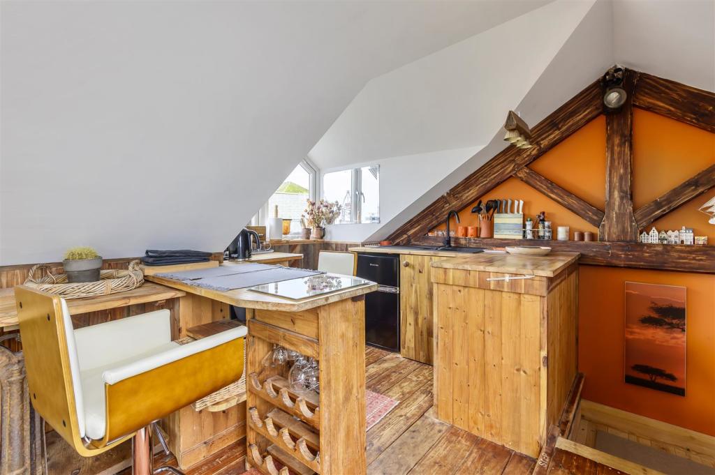 Loft Kitchenette.jpg