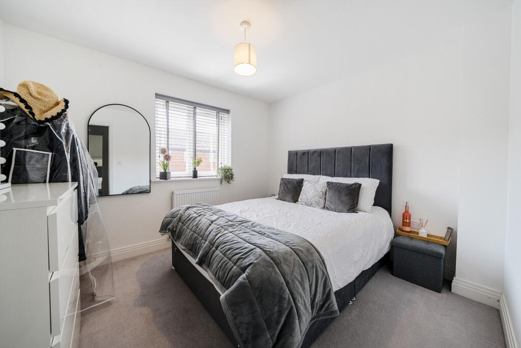 40-68149b73b52f2-...