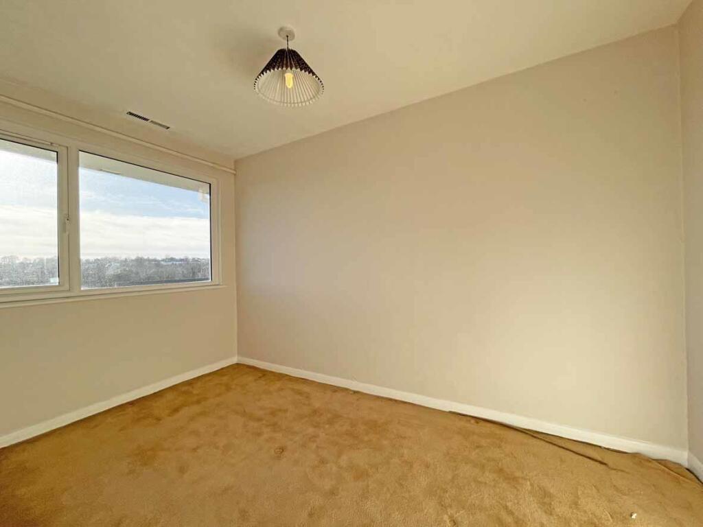 Hopton Close 6 - Bed 4.jpg