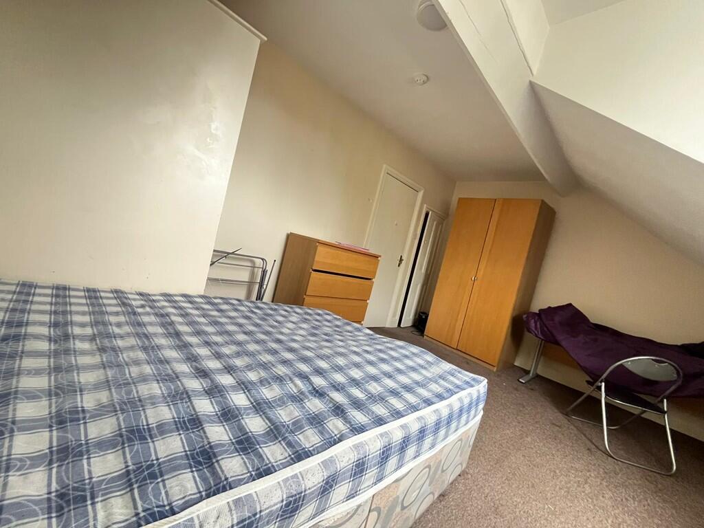 WhatsApp Image 20...